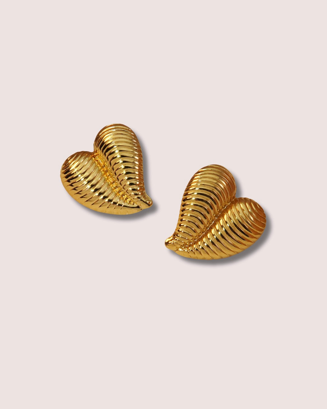 Studs chunky love