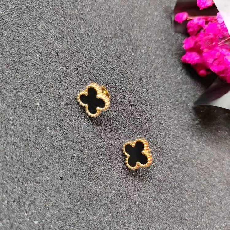 Clover Studs